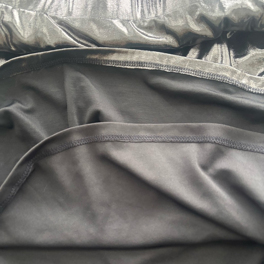 Torrid Metal Grey Liquid Shine Midi Skirt, Size 2, Women’s 2X - 18/20 - Picture 6 of 9